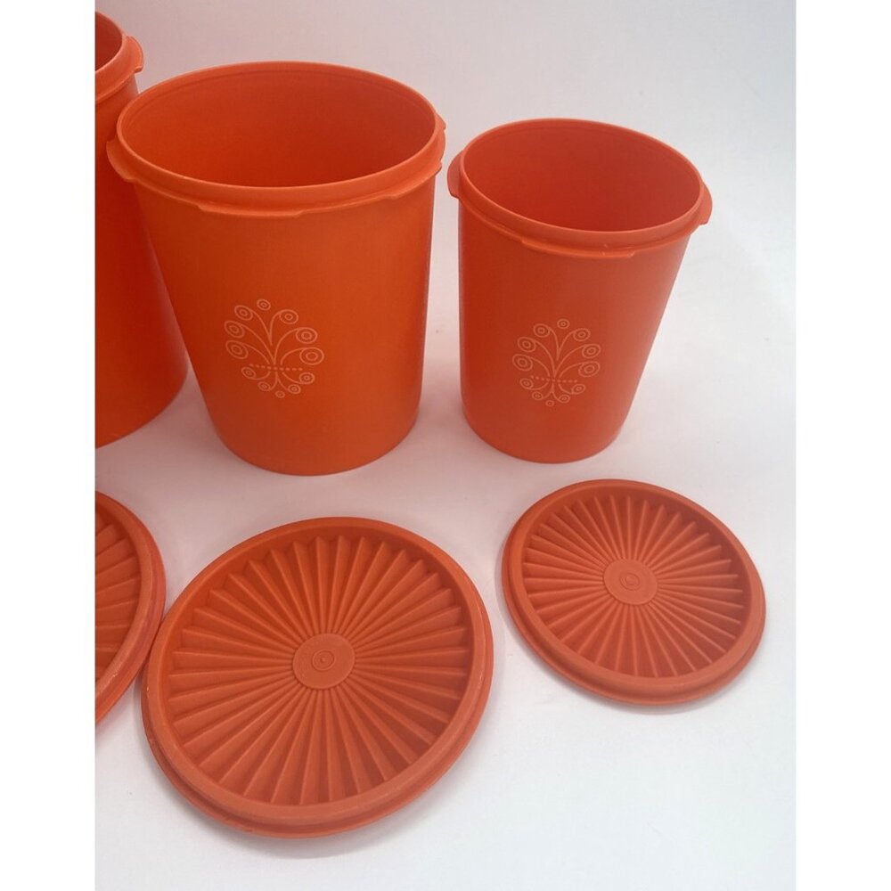Vintage Tupperware Harvest Orange Servalier Canisters Set Of 4 w/ Sunburst Lids - Picture 12 of 13